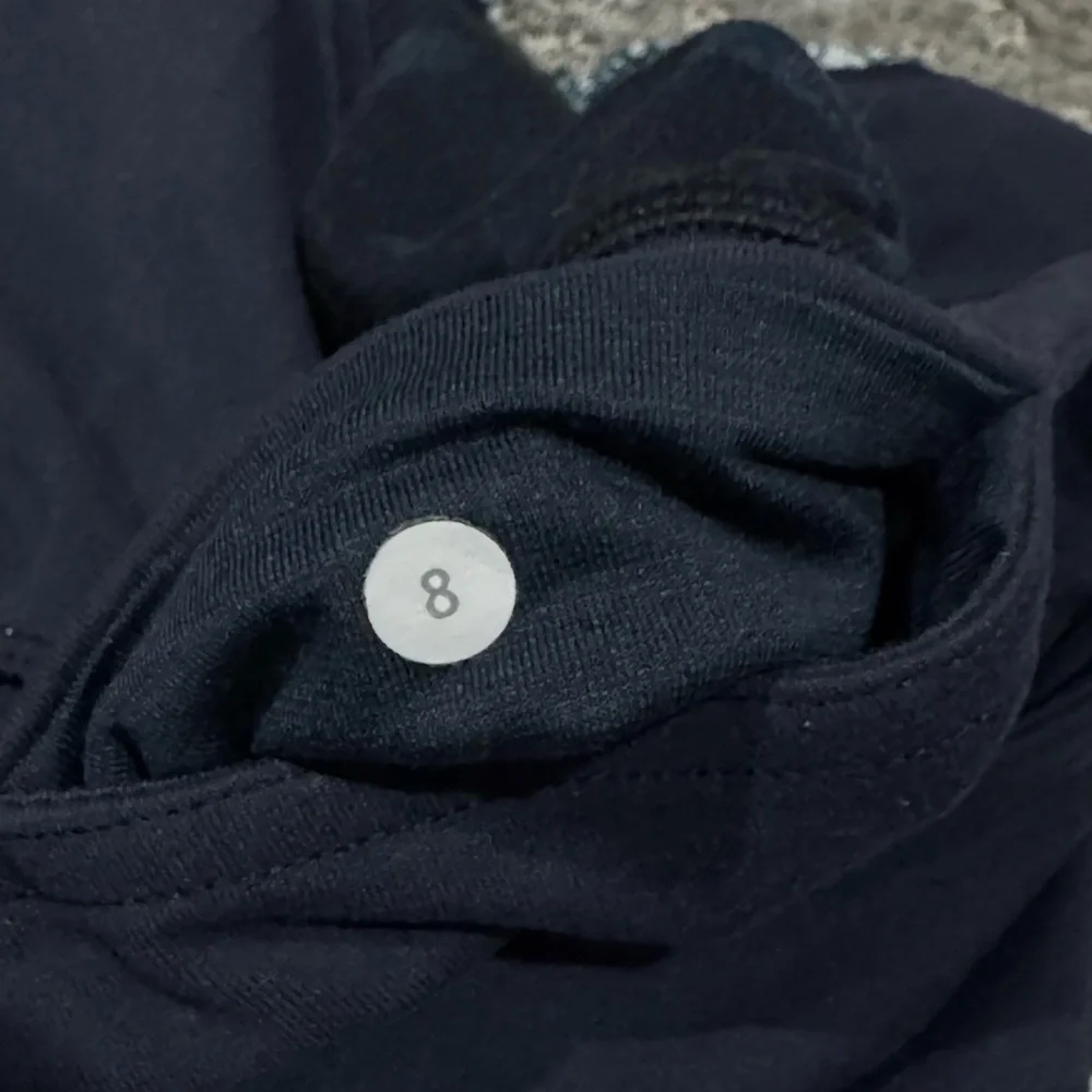 •Lululemon Wunder Under Crop *Full-On Luon•